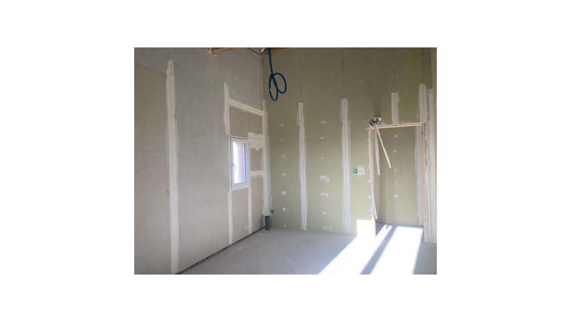 A louer plateau de bureaux R+1 à Canohès