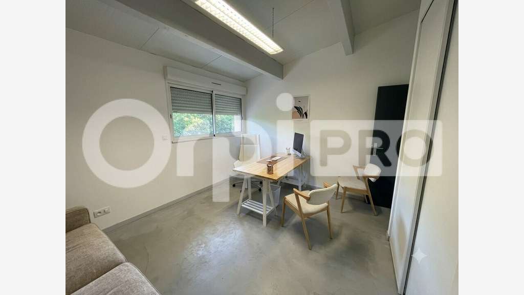 Location bureaux lumineux 65m² idéal TPE Capbreton