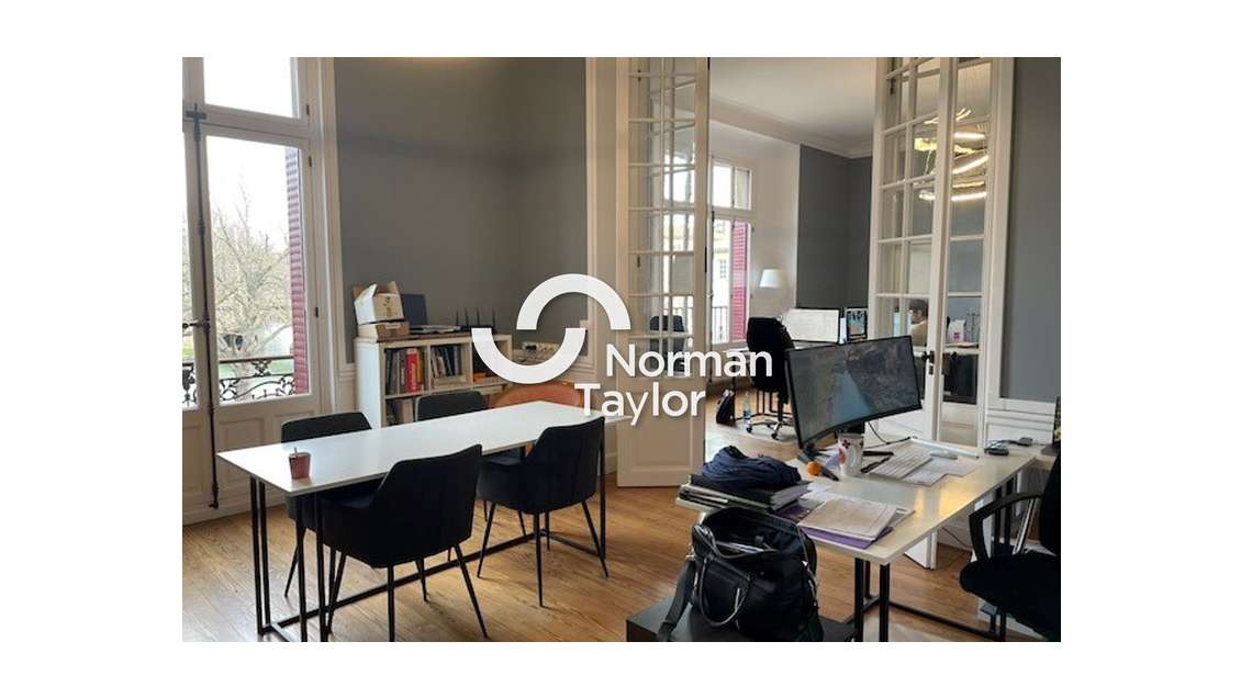 A louer bureaux 150m² Carcassonne centre face gare