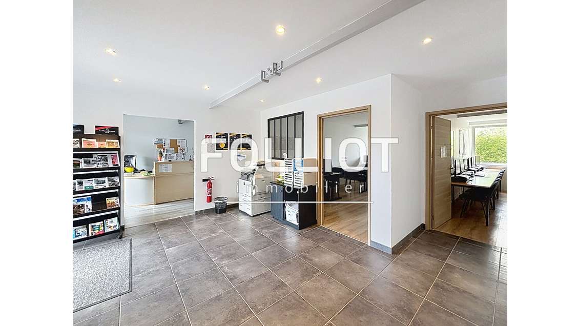 Bureaux Carentan Les Marais 150 m2