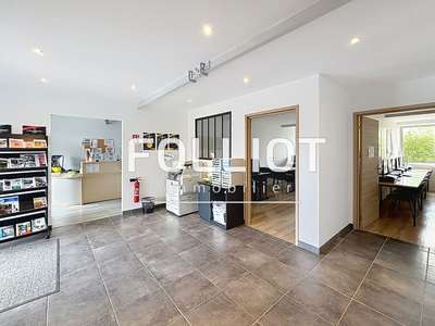 A louer bureaux de 150m² à Carentan Les Marais 