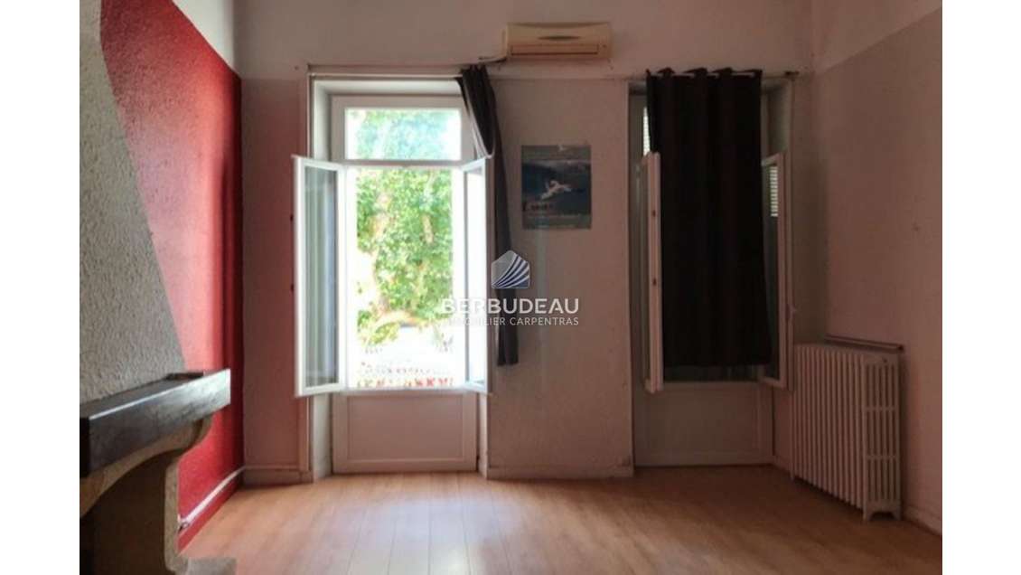 A louer bureau à Carpentras Rue de la République