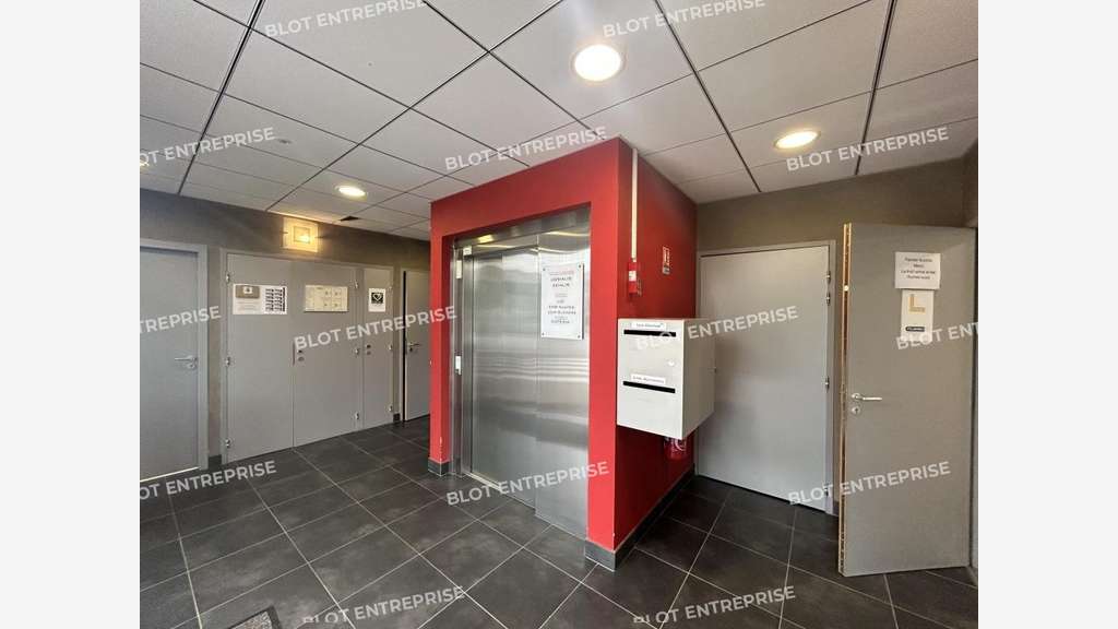 A louer bureaux 73m² RDC à Carquefou la Fleuriaye