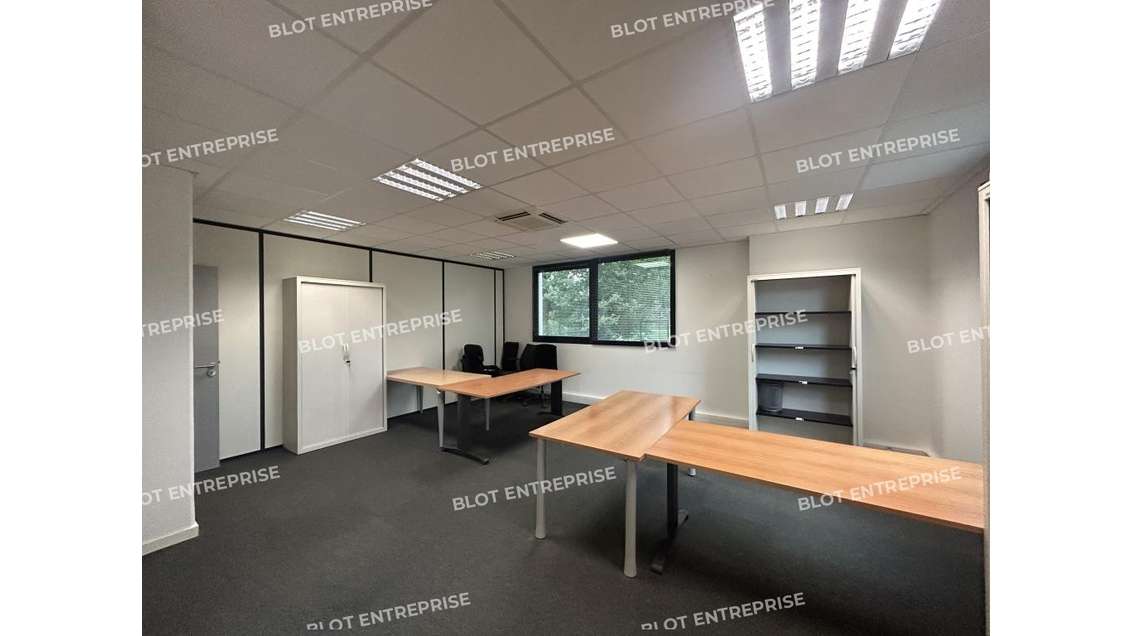 A louer bureaux 73m² RDC à Carquefou la Fleuriaye