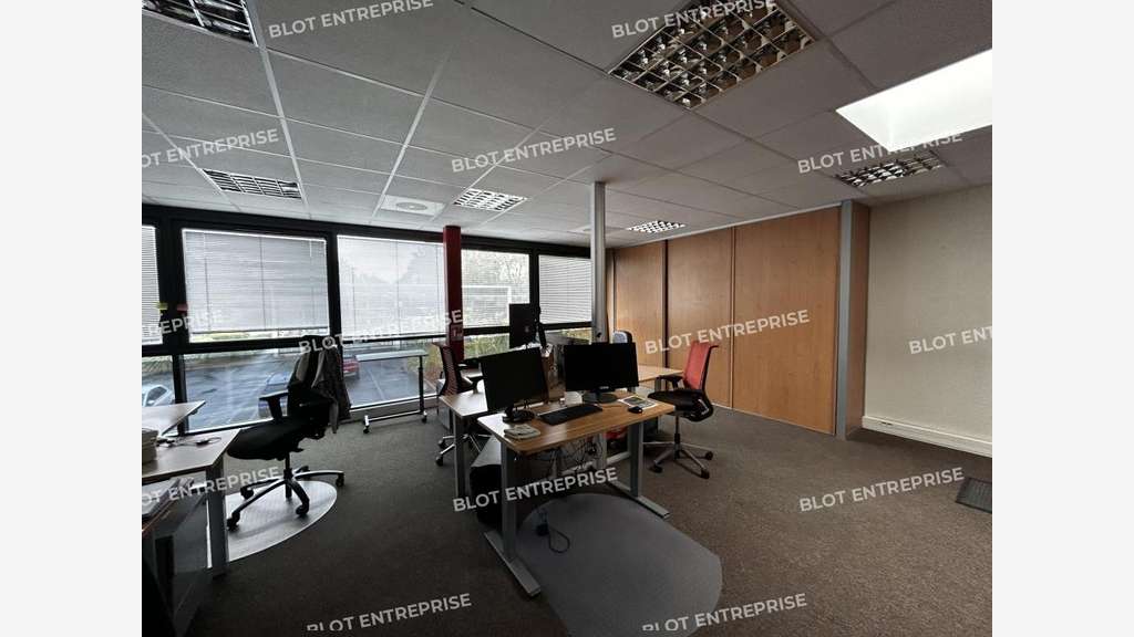 A louer bureaux 185m² à Carquefou