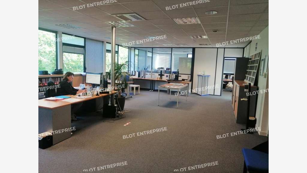 A louer bureaux 314m² à Carquefou La Fleuriaye