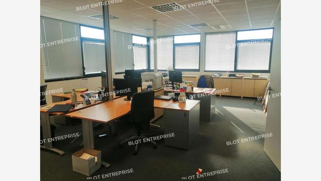 A louer bureaux 314m² à Carquefou La Fleuriaye