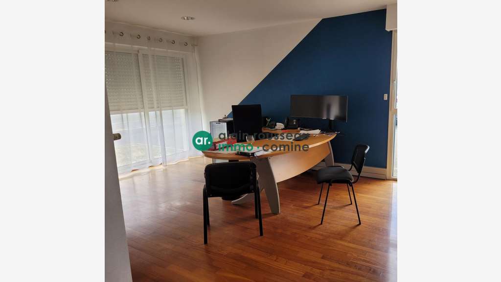 A louer bureaux indépendants de 295m² à Carquefou