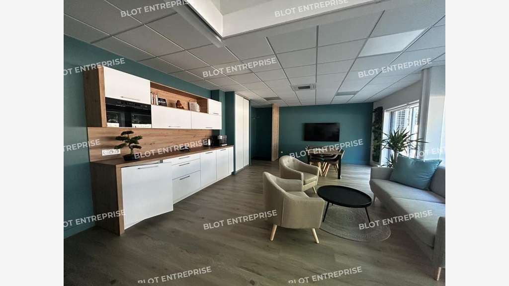 A louer bureaux 75m² à Carquefou