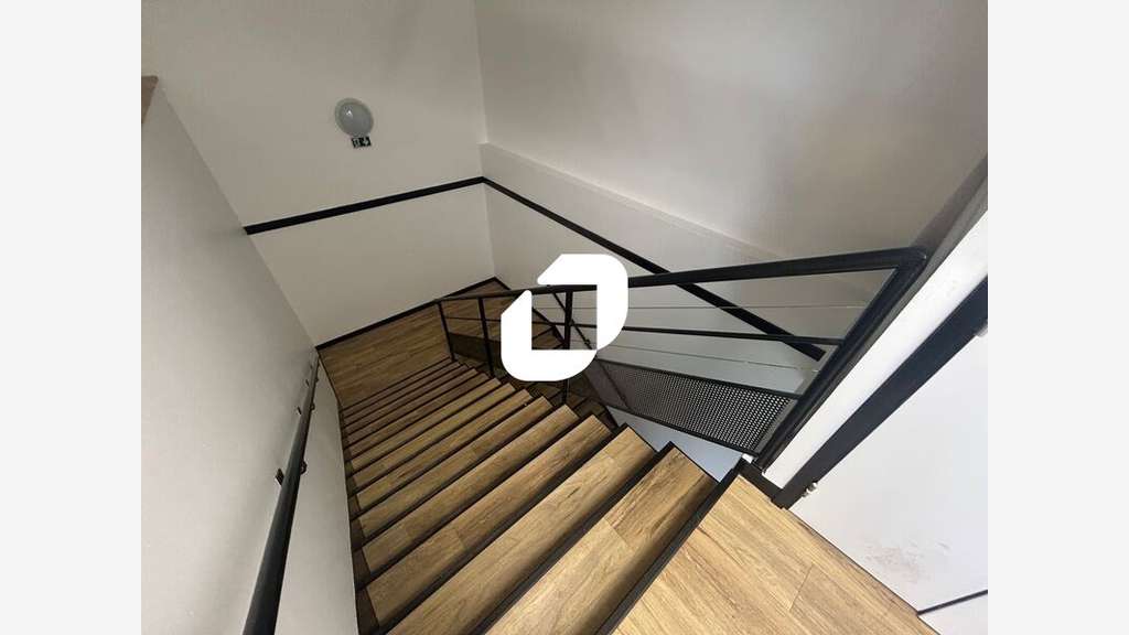 A louer Bureaux 185m² Carrieres sur seine