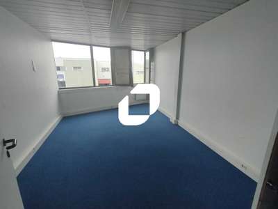 A louer Bureaux 195m² Carrieres sur seine