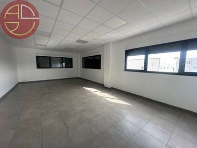 Location bureaux 77m² à Castanet Tolosan