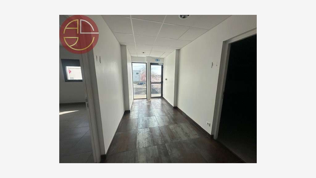 Location bureaux 77m² à Castanet Tolosan