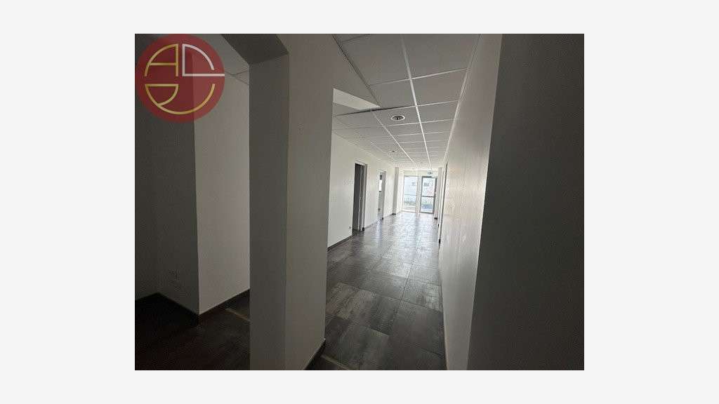 Location bureaux 77m² à Castanet Tolosan