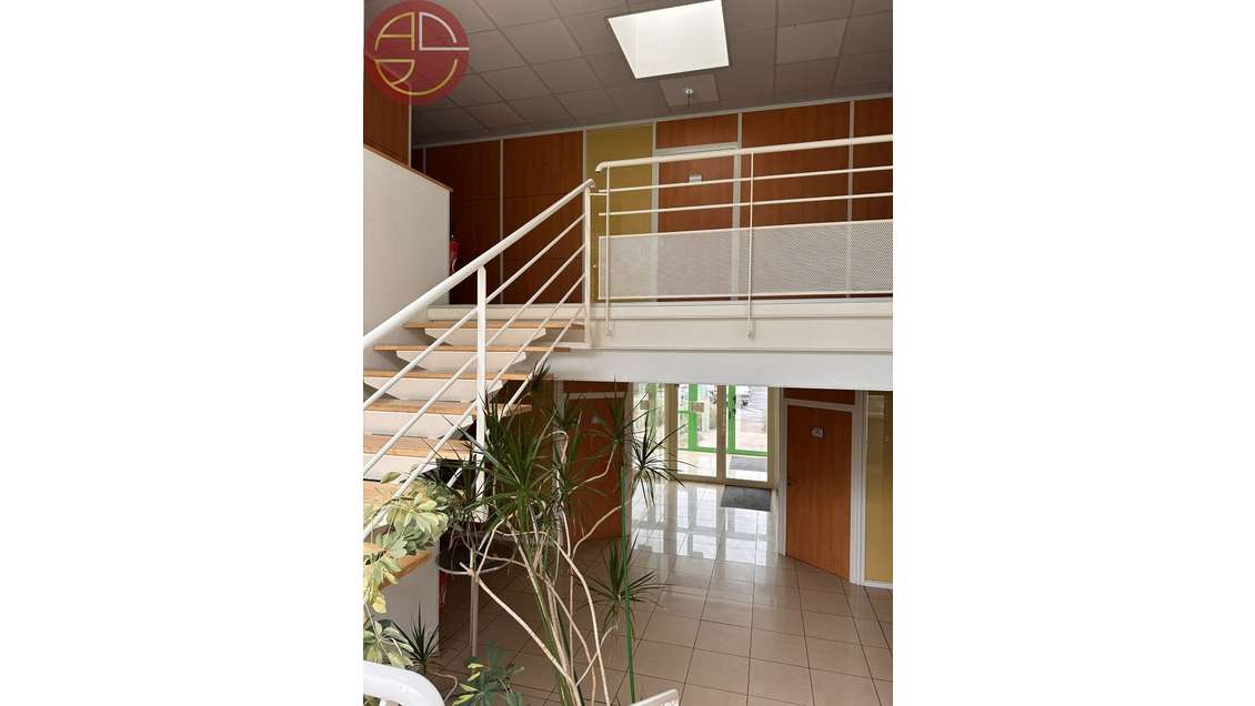 A louer bureaux 150m² Zone Eurocentre