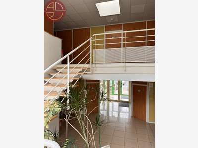 A louer bureaux 150m² Zone Eurocentre