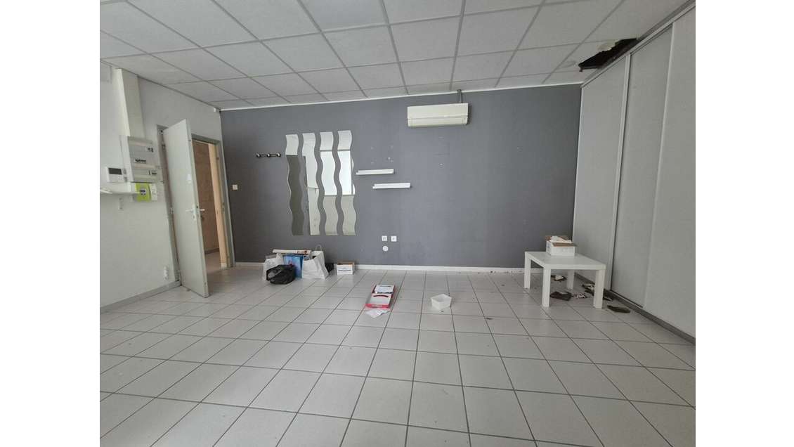 Bureaux 46m² R+1 à louer à Castelnau-le-Lez