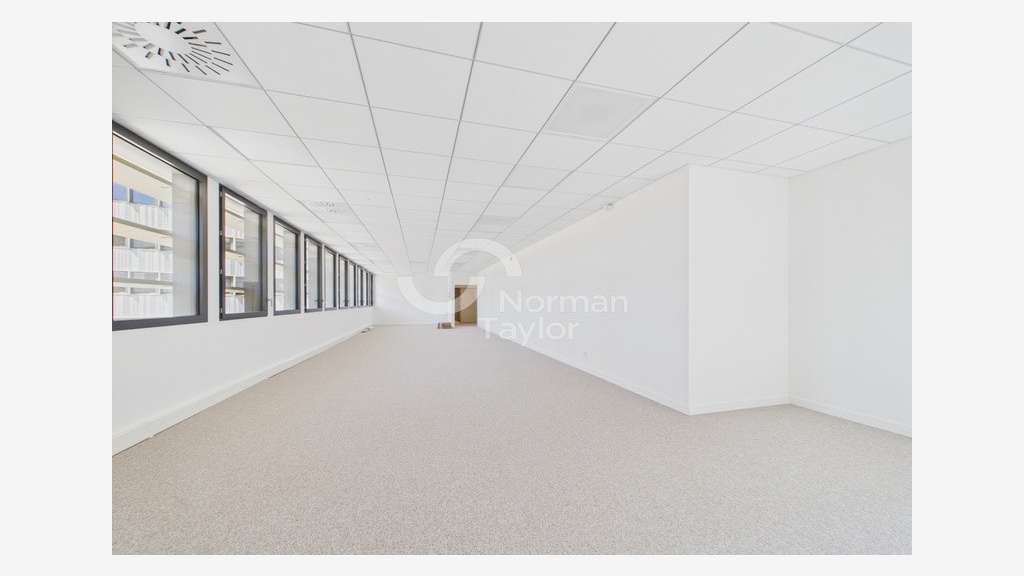 Bureaux 105m² à louer à Castelnau-le-Lez