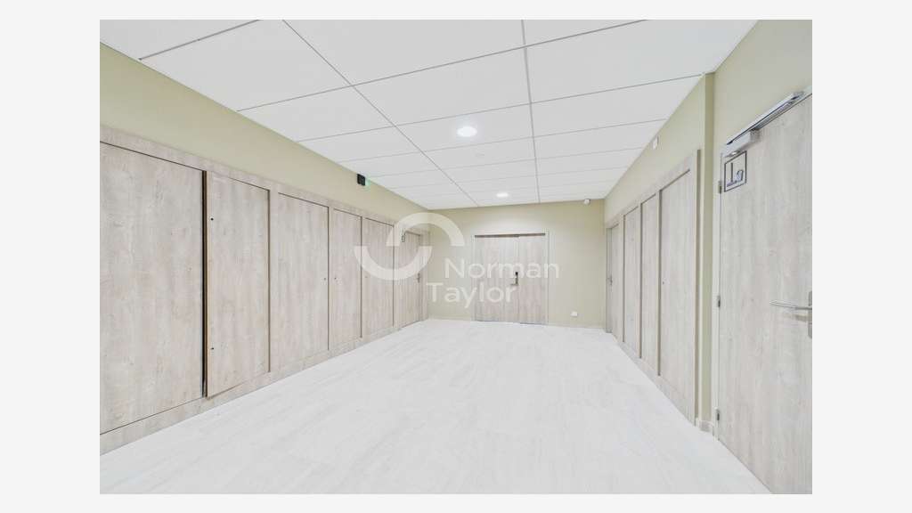 BUREAUX à louer dans le 34