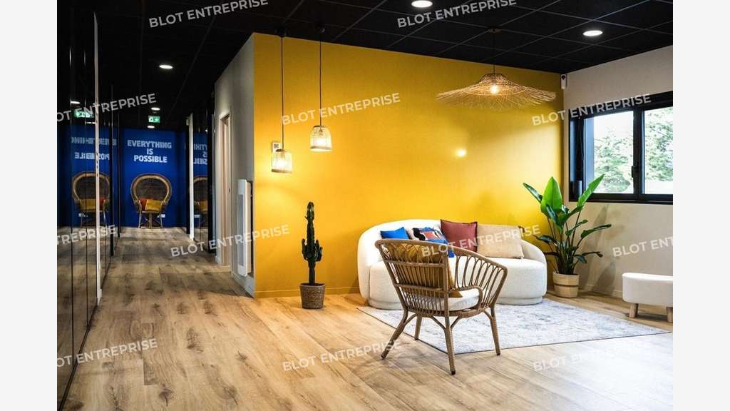 A louer bureaux de 193m² à Caudan Zone de Kerpont