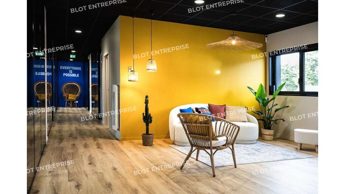 A louer bureaux de 193m² à Caudan Zone de Kerpont