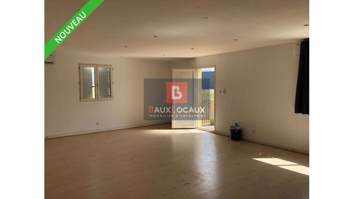 Location bureaux de 40m² en za proche Avignon Sud