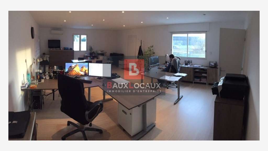 Location bureaux de 40m² en za proche Avignon Sud