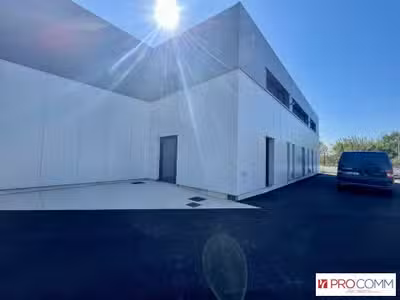 Bureaux récents 178m² à louer à Cavaillon