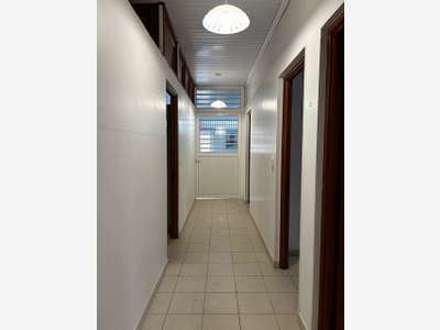 A louer bureaux 234m² Cayenne place des Palmistes