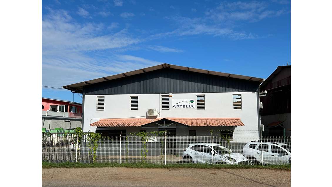 A louer bureaux 80m² R+1 à Cayenne