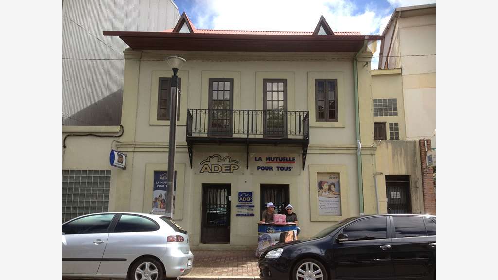 A louer bureaux 120m² Cayenne centre administratif