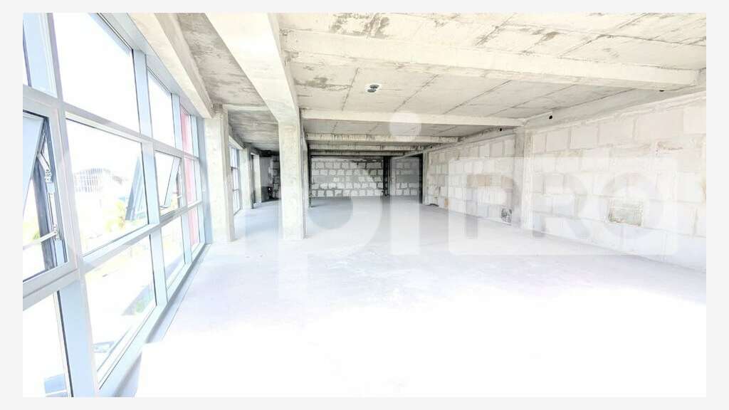 A louer bureaux 191m² Cayenne empl stratégique