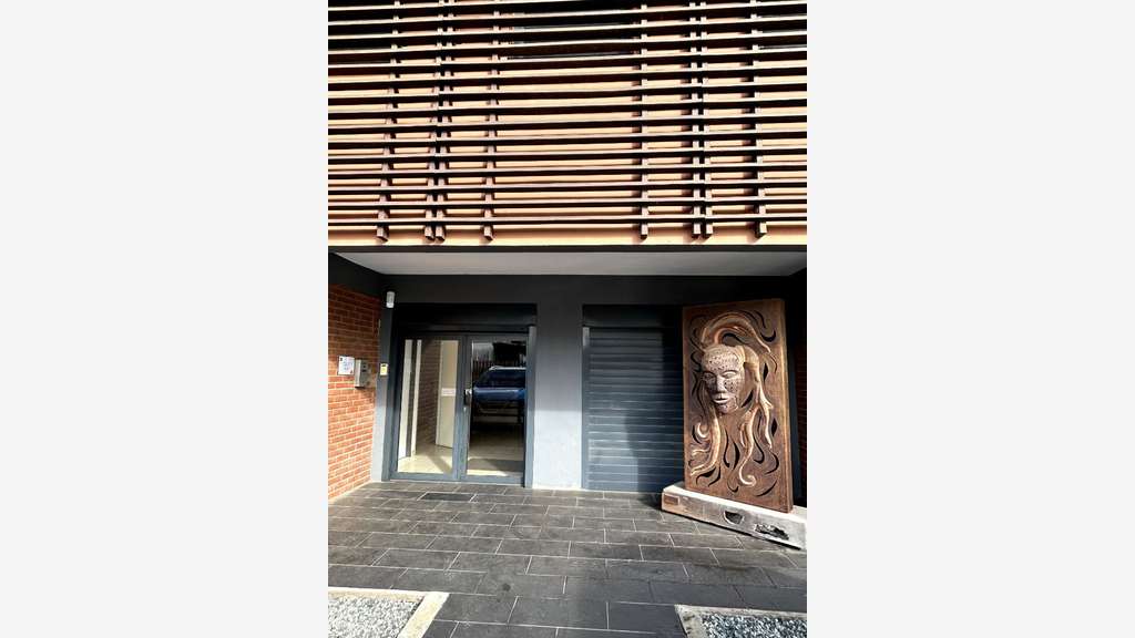 A louer bureaux 287m² à Cayenne zone Collery