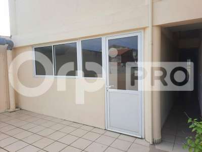 Loue plateau de bureaux de 165m² en centre Cayenne