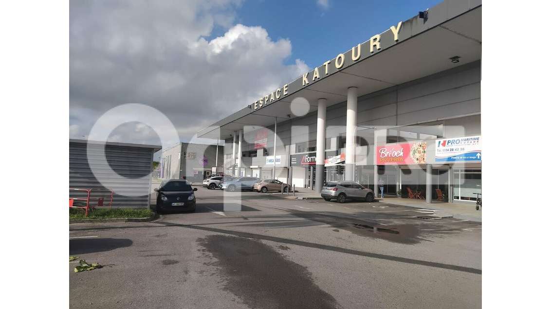 A louer bureaux de 63m² à Cayenne