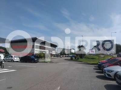 A louer bureaux 580m² R+1 à Cayenne