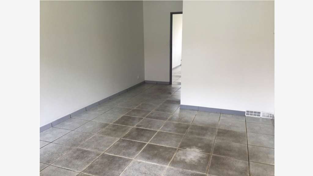 A louer bureaux 37m² à Cayenne rte de la Madeleine