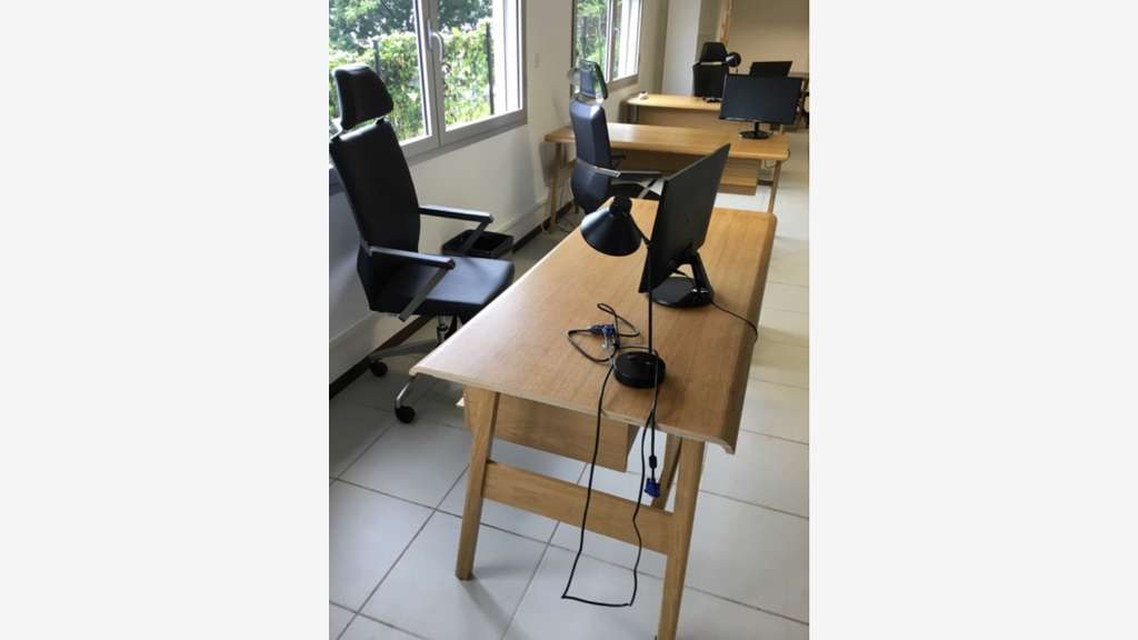 A louer bureau 80m² proche de la place Schoelcher