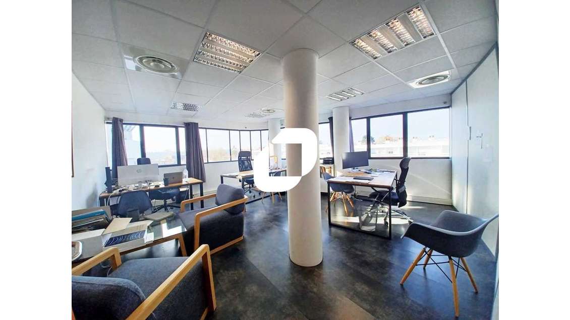 A louer Bureaux 56m² Cenon