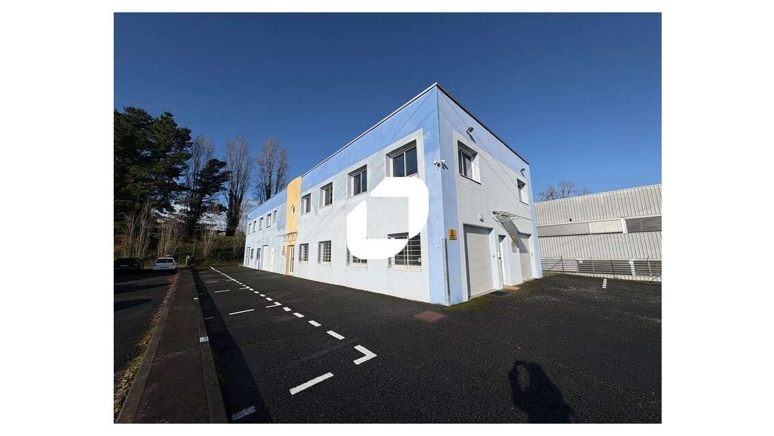 A louer Bureaux 25m² Cenon