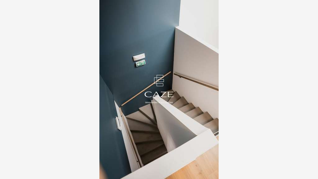 A louer immeuble indépendant de bureaux à Cenon