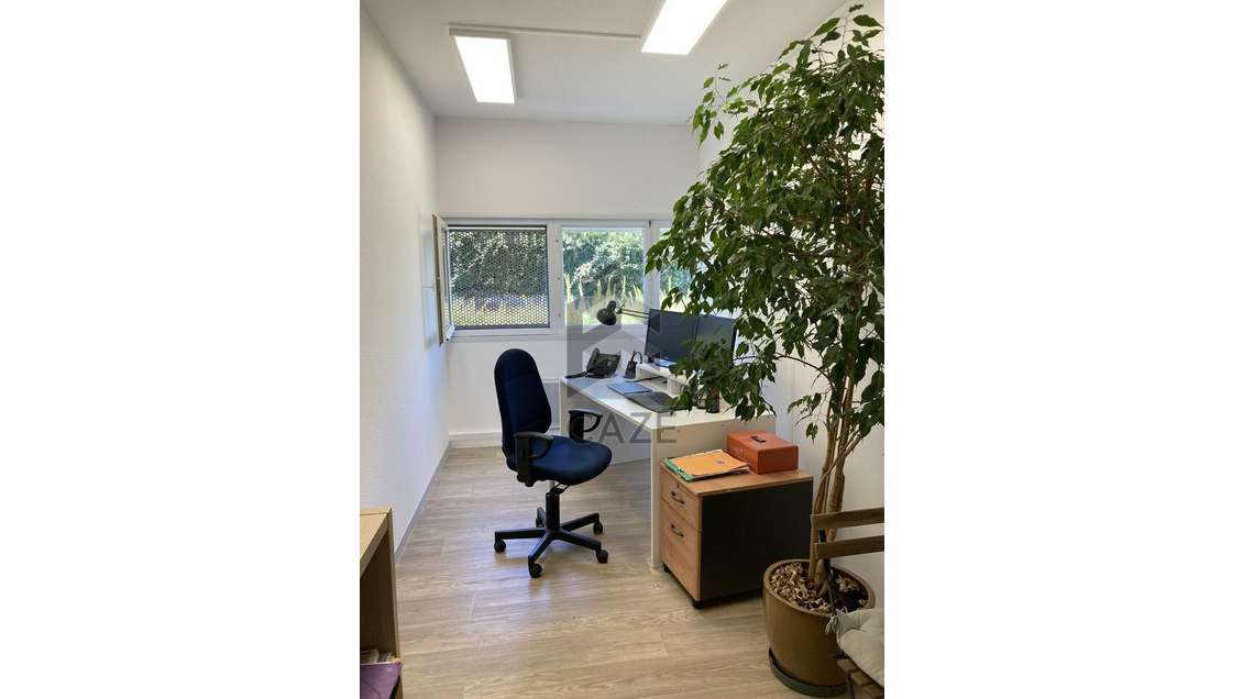 BUREAUX A LOUER CENON