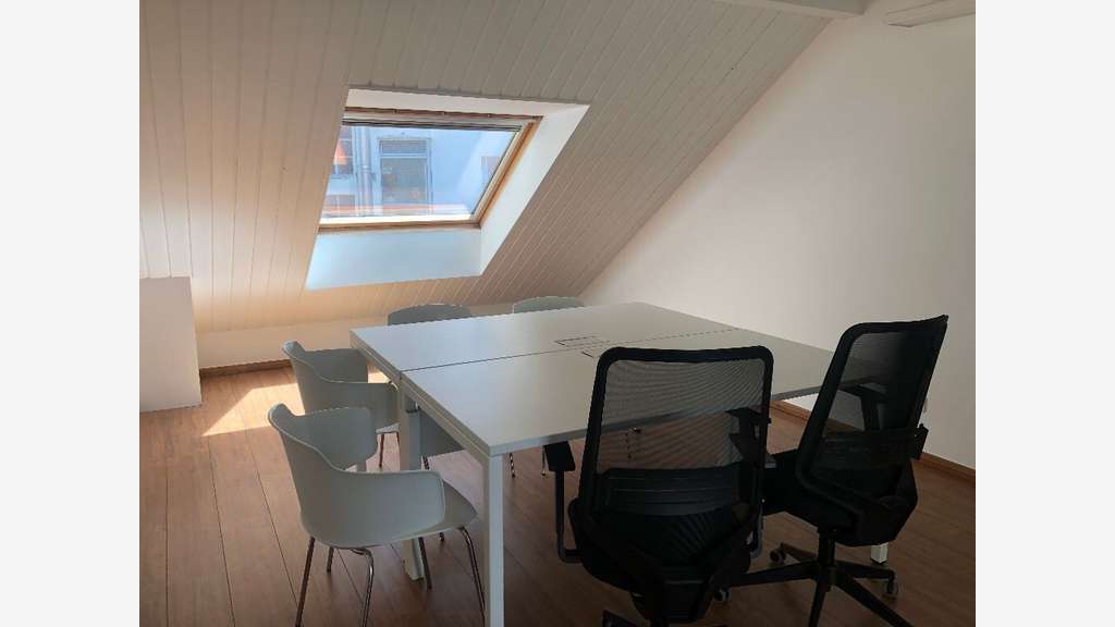 A louer bureaux centre d'affaires 74 Annecy GHare