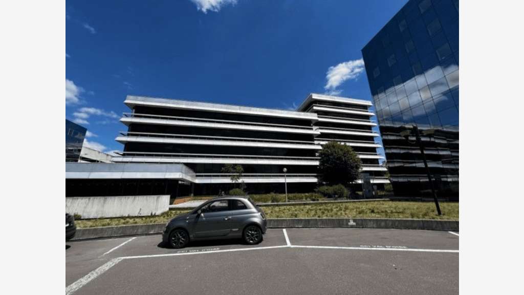 Bureau 70m² en étage à louer à Cergy Préfecture