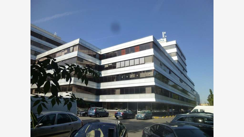 Bureau 51m² en étage à louer à Cergy Préfecture