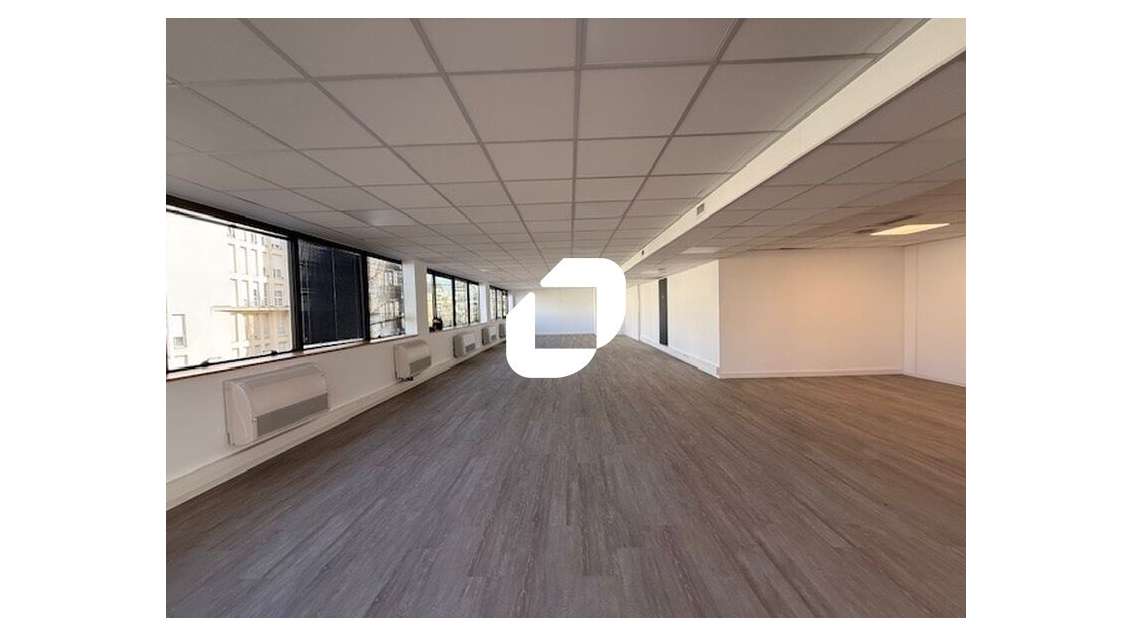 A louer Bureaux 397m² Cergy
