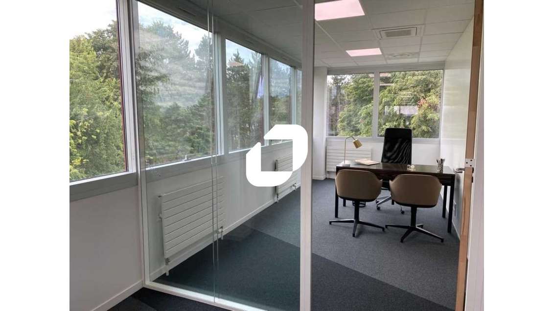 A louer Bureaux 66m² Cergy