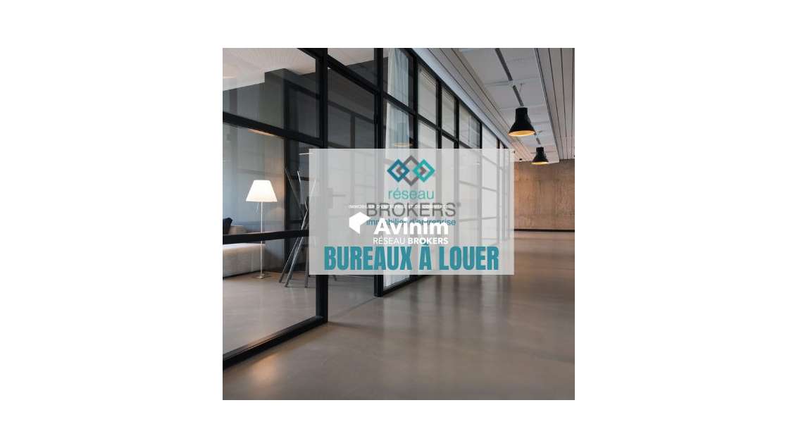 Bureaux fonctionnels 805m² RDC + 10 pl²ces à Cergy