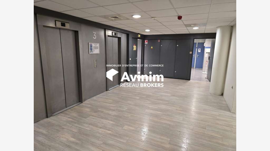 A louer bureaux 117m² Cergy Préfecture LE MERCURY