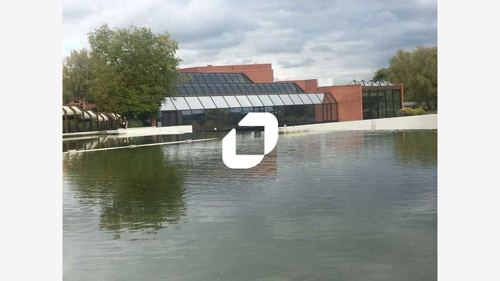 A louer Bureaux 634m² Cergy
